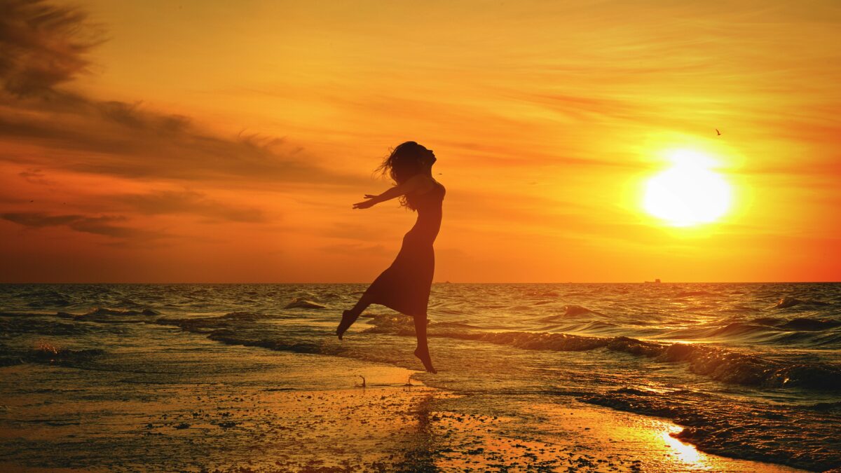 Women carefree on beach | Survival mode